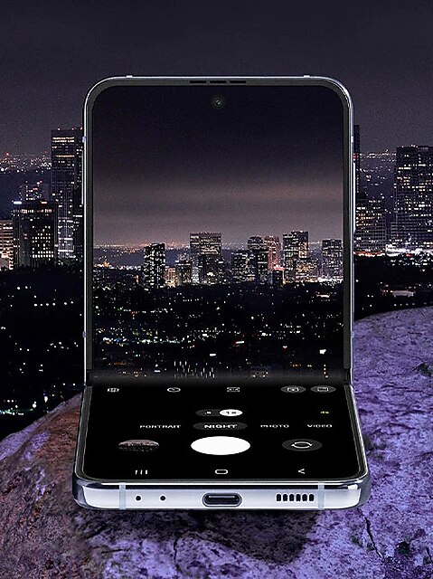 Samsung Z Flip 4 Açık Görünüm