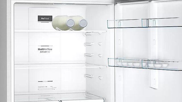Bosch KGN76VIF0N İçi Boş Görünüm