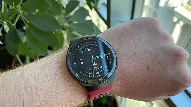 Huawei Watch GT 2e Tasarım - Ekran