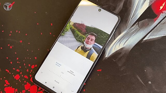 Xiaomi Redmi Note 9 Pro Tasarım - Ekran